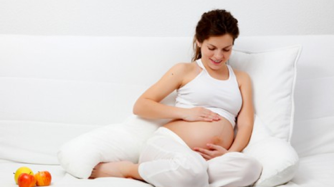 Почему беременным полезно разговаривать с еще нерожденным малышом? Открытие ученых