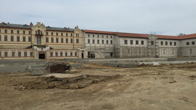 Оживает первый винодельческий замок Молдовы