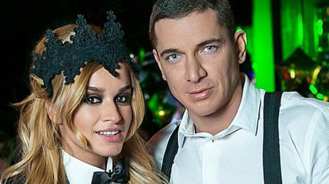 Ксения Бородина перенесла свадьбу из-за беременности?