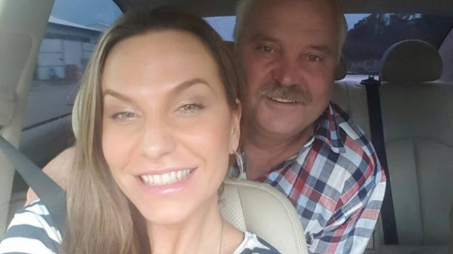 Anna Lesko trece prin clipe grele! Tatal ei este grav bolnav