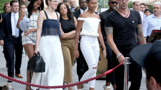 Дочери Барака Обамы устроили шопинг в самых дорогих бутиках Милана