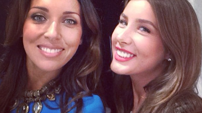 Алсу показала фото Кети Топурии с новорожденной дочкой