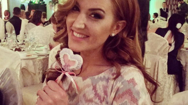 Cum arată invitația de nuntă a Tatianei Heghea