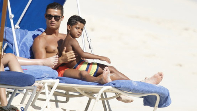 Криштиану Роналду отпраздновал день рождения сына на Багамах