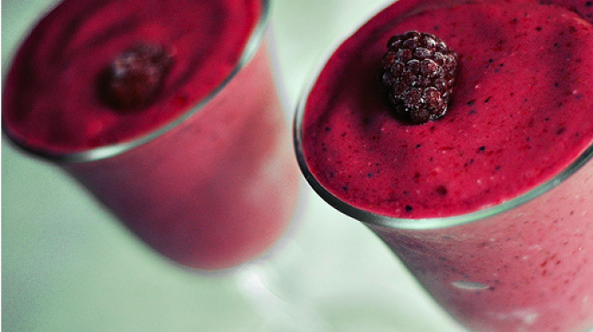 Video: cea mai simplă  rețetă de Smoothie