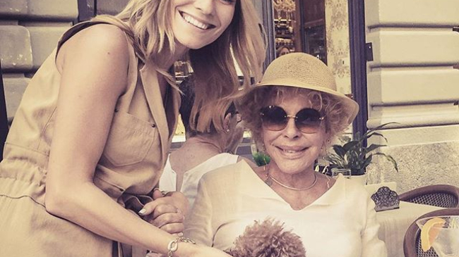 Olia Tira, îndrăgostită de Italia. Vezi imagini din vacanța vedetei – FOTO