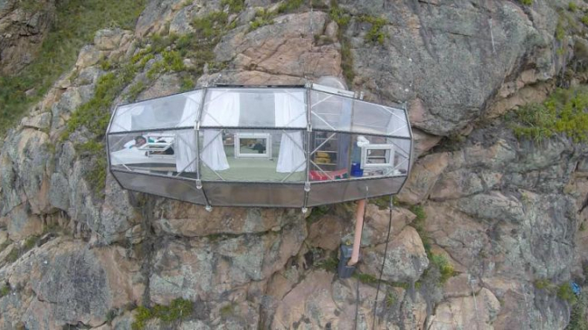 Отель для любителей острых ощущений! От такого жилья дух захватывает...