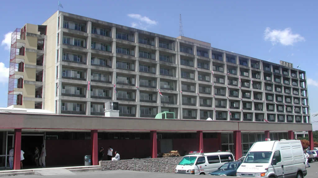 Rezidenții au tăiat din întâmplare penisul unui nou-născut când înlăturau cordonul ombilical