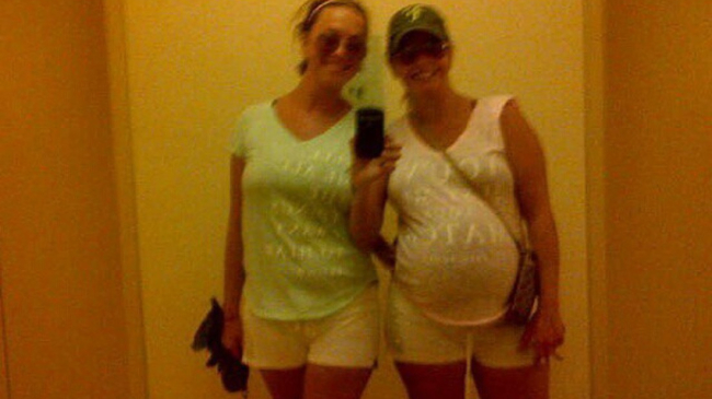 Сестра грустит по Жанне Фриске и публикует редкие снимки