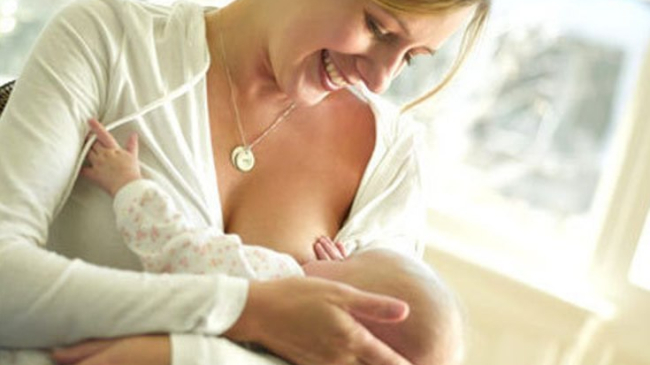 Минздрав решил к 2020 году увеличить число кормящих матерей