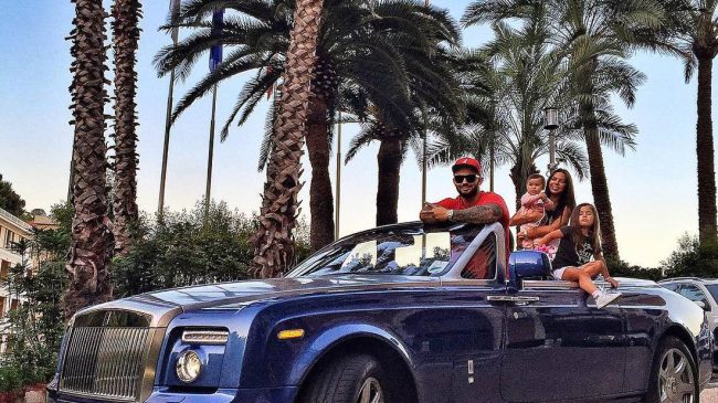 Джиган и Оксана Самойлова с дочерьми ни в чем себе не отказывают в Монако