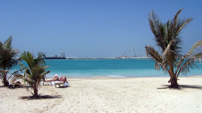 В Дубае отец запретил спасать тонущую дочь, чтобы ее не "обесчестили"