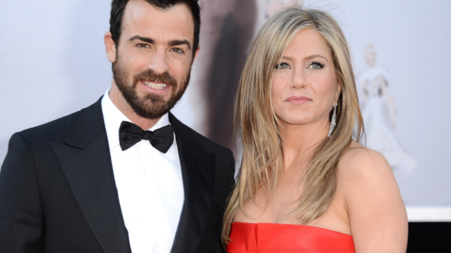 Молодожены Дженнифер Энистон и Джастин Теру уехали на Бора-Бора