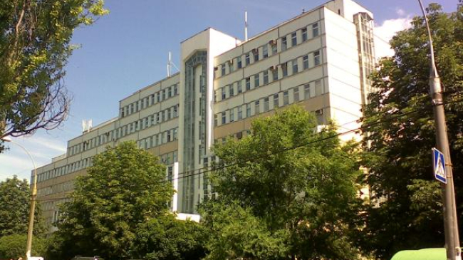 Диагностический центр не станет лечить пациентов по полису без предварительной записи