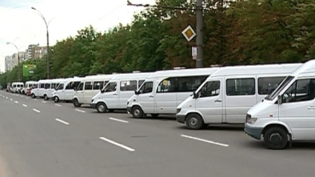 В Кишиневе с 25 августа изменятся рейсы маршруток