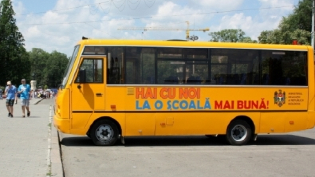 Autobuzele şcolare, supuse verificărilor tehnice. Au fost depistate mai multe abateri