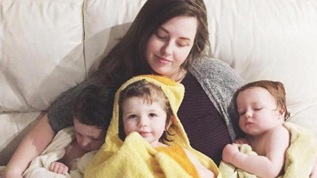 Женщина решила родить тройню на 7 месяце беременности, чтобы спасти жизнь дочери