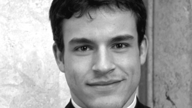 Боже, храни их: самые красивые священники календаря Calendario Romano