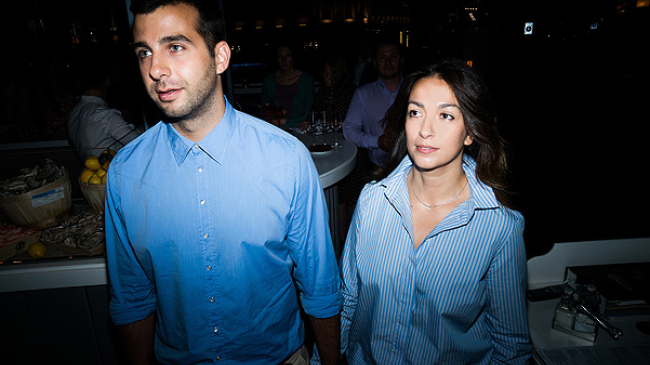 Mândru de cele trei fiice! Ivan Urgant a arătat o fotografie adorabilă cu fetițele lui (Foto)