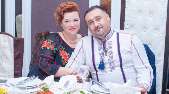 Family Portrait: Alexandru și Valeria Bulat