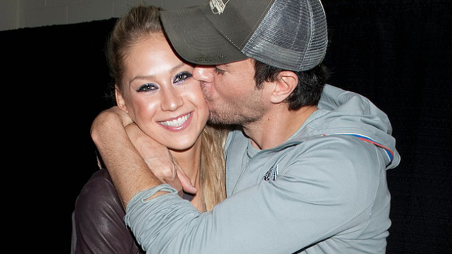 СМИ: Анна Курникова и Энрике Иглесиас поженились