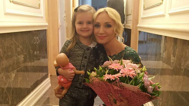 Кристина Орбакайте гордится спортивными достижениями 3-летней дочери