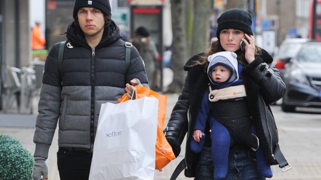 Кира Найтли больше не скрывает свою маленькую дочь Эди