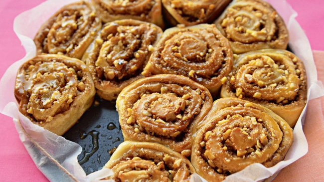 Творожные булочки с орехами