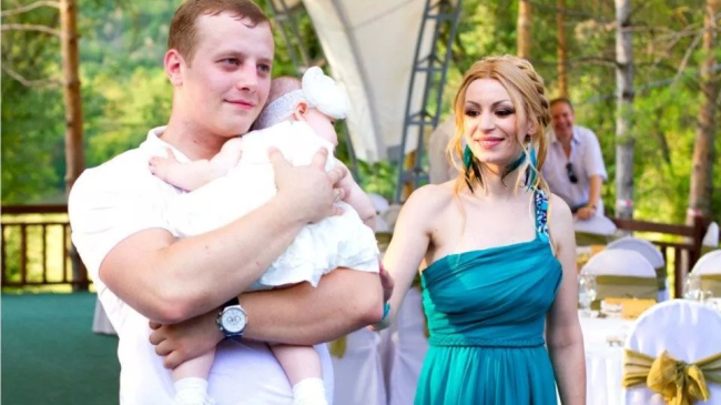 Marina Morei. Tatăl şi fiica: o relație specială