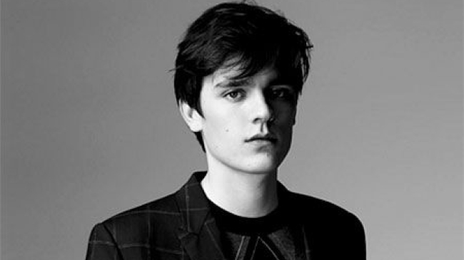 21-летний сын Алена Делона стал лицом Dior