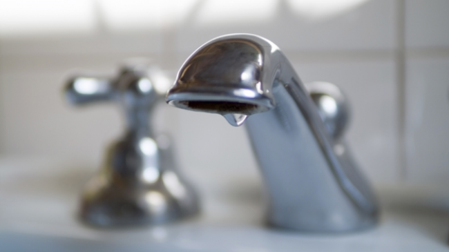 Жильцы домов на ряде улиц столицы временно останутся без воды