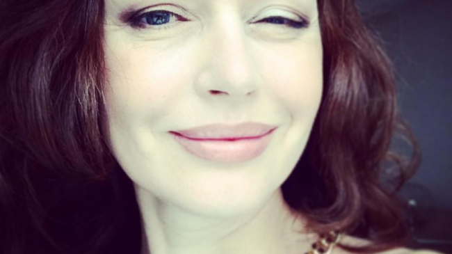 Поклонники не узнали помолодевшую Ирину Безрукову на новом селфи