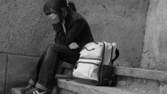 Трудные подростки используют Интернет, чтобы объединиться и убежать из дому