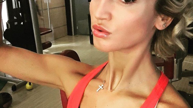 Фанаты в шоке: Бузова решила похудеть