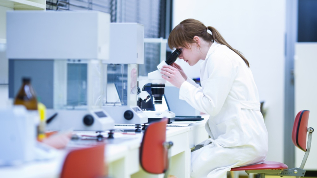 Ученые научились отличать вирус от бактерии по реакции организма