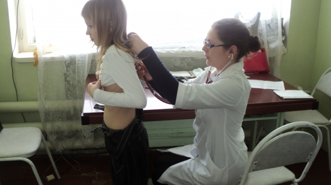 Педиатры из районных поликлиник будут ездить по сёлам